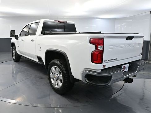 Used 2023 Chevrolet Silverado 3500 LTZ w/ LTZ Premium Package image 9