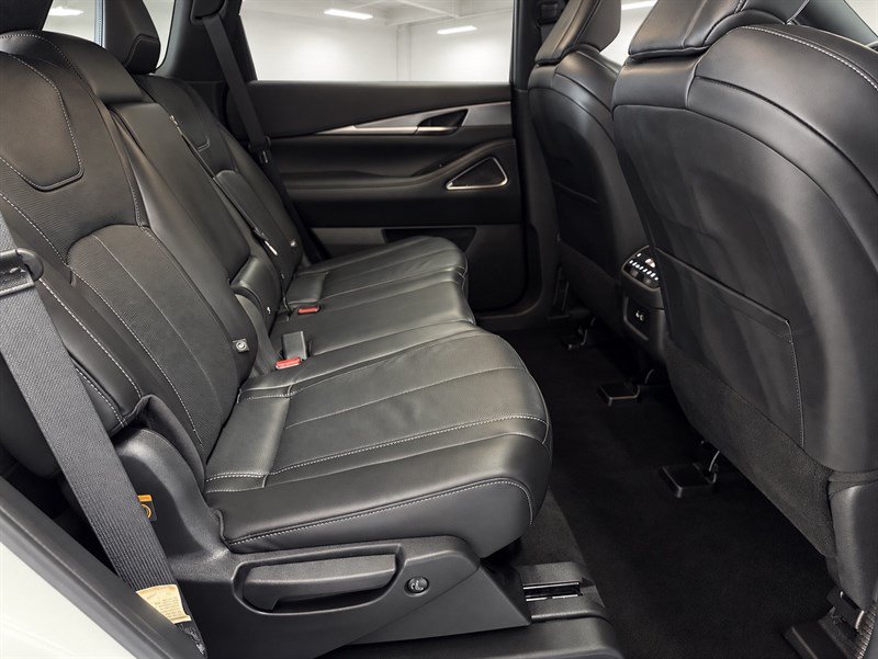 Used 2025 INFINITI QX60 Luxe w/ Black Edition AWD/4WD image 25