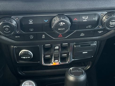 New 2026 Jeep Gladiator Sport image 16