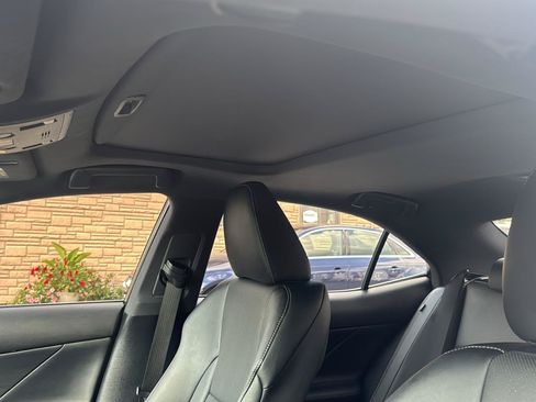 Used 2018 Lexus IS 300 F Sport AWD/4WD image 25