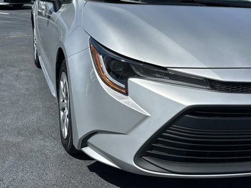 Used 2024 Toyota Corolla LE FWD image 10