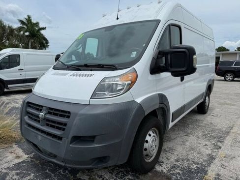 Used 2018 RAM ProMaster 2500 w/ Mopar Trailer Tow Group FWD image 1