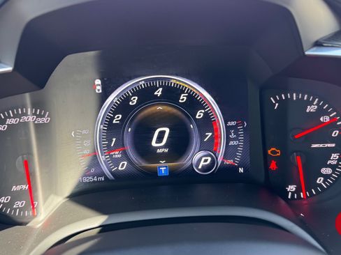 Used 2016 Chevrolet Corvette Z06 w/ 3LZ Preferred Equipment Group image 14