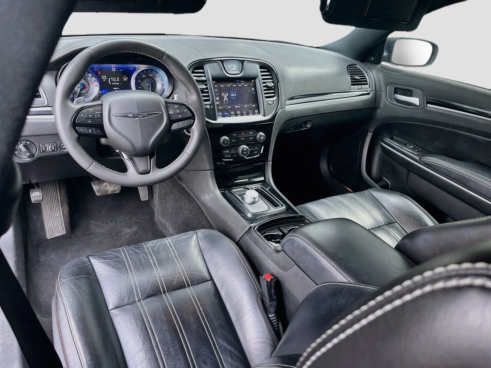 Used 2022 Chrysler 300 S RWD image 22