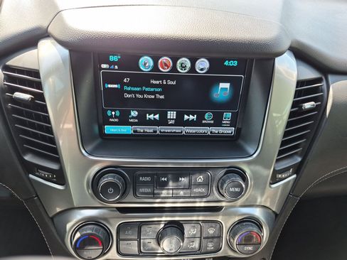 Used 2020 Chevrolet Tahoe LT RWD image 18