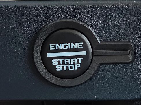 Used 2025 Ford Bronco Heritage Edition AWD/4WD image 20