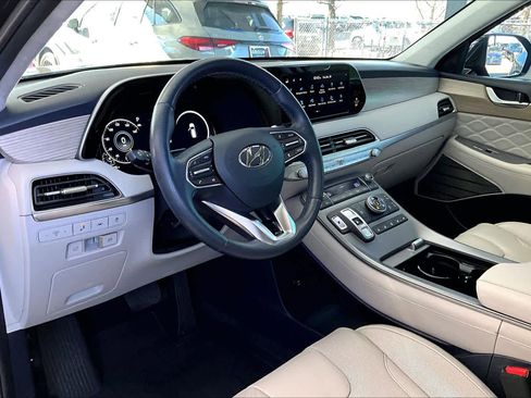 Used 2021 Hyundai Palisade Calligraphy w/ Cargo Package image 18