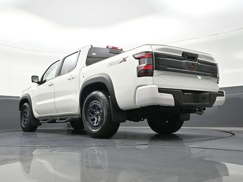 Used 2026 Nissan Frontier Pro-X w/ Pro-X Convenience Package RWD image 25