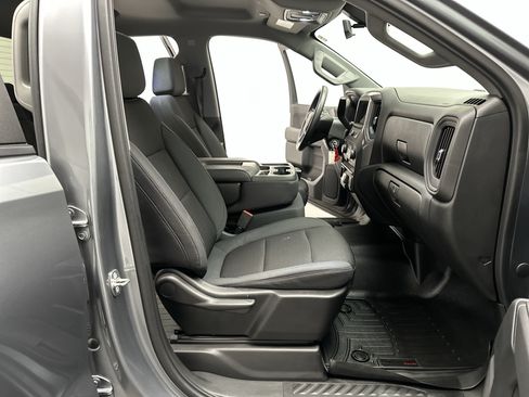 Used 2019 Chevrolet Silverado 1500 Custom Trail Boss w/ Custom Convenience Package AWD/4WD image 21