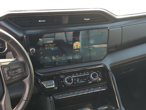 Used 2022 GMC Sierra 1500 AT4 w/ AT4 Premium Package image 30