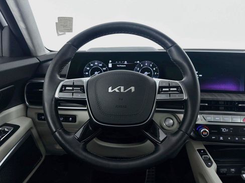 Used 2024 Kia Telluride SX Prestige AWD/4WD image 11