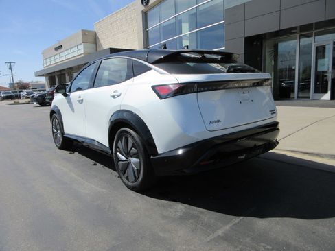 Used 2023 Nissan Ariya image 5