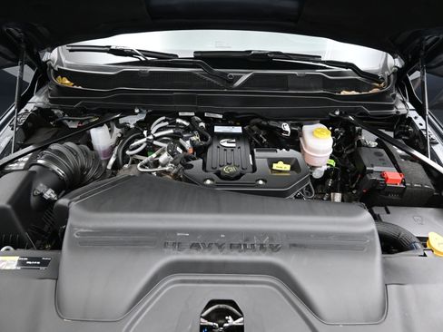 Used 2025 RAM 3500 Laramie w/ Night Edition image 7