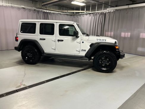 Used 2025 Jeep Wrangler Unlimited Sport S 4xe image 8