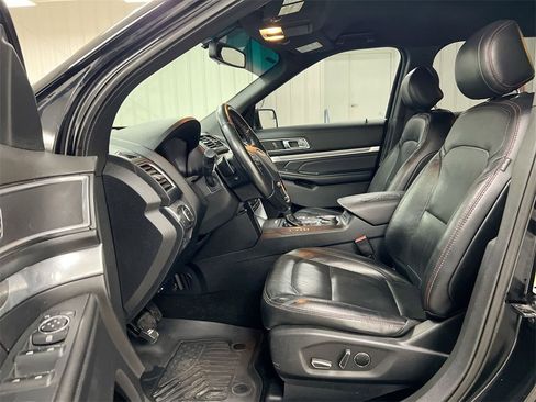 Used 2016 Ford Explorer Sport image 20