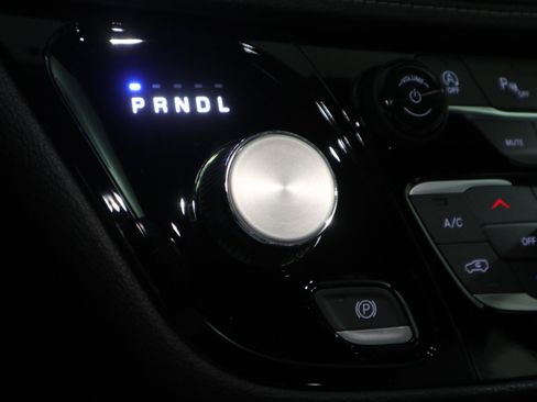 New 2026 Chrysler Pacifica Select image 29