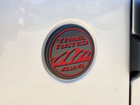 Used 2022 Jeep Wrangler Unlimited Rubicon w/ Cold Weather Group image 25