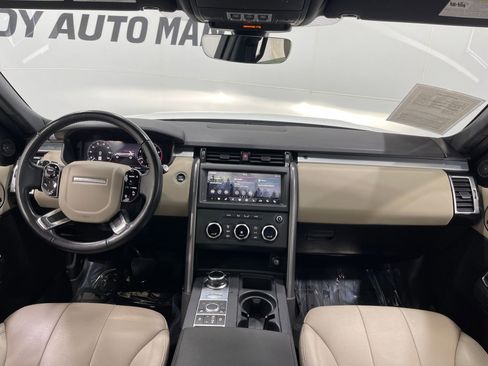 Used 2020 Land Rover Discovery Landmark AWD/4WD image 19