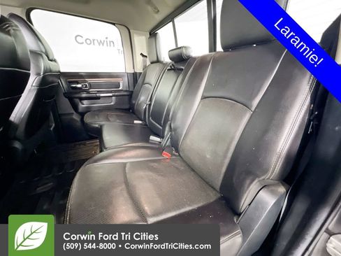 Used 2016 RAM 1500 Laramie w/ Convenience Group AWD/4WD image 25