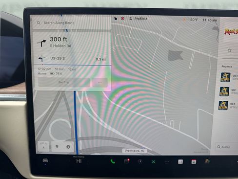 Used 2021 Tesla Model S Plaid image 21