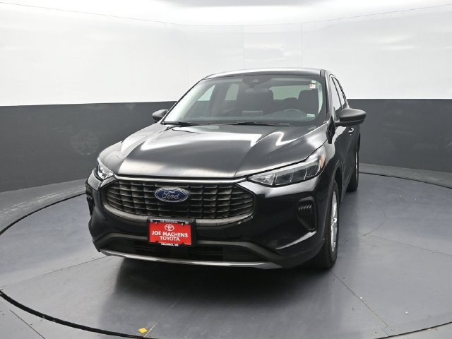 Used 2024 Ford Escape Active FWD image 2