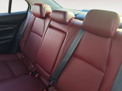 Used 2025 MAZDA MAZDA3 s image 13