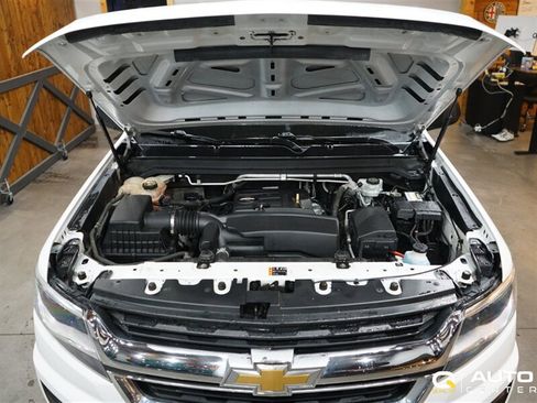 Used 2018 Chevrolet Colorado W/T RWD image 7