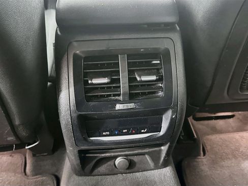 Used 2019 BMW X3 sDrive30i w/ Driving Assistance Package RWD image 28