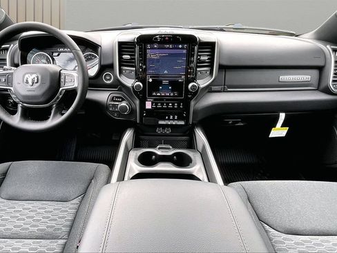 New 2026 RAM 1500 Big Horn AWD/4WD image 10