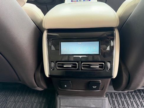 Used 2021 Lincoln Aviator Black Label Grand Touring w/ Class IV Trailer Tow Package image 9