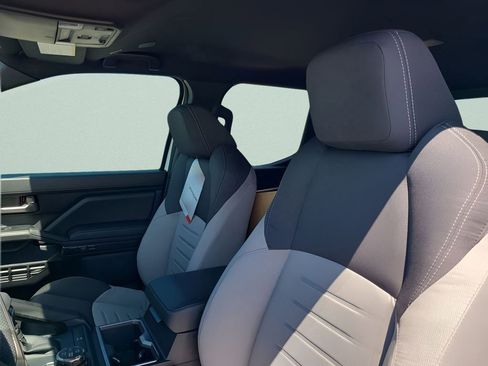 New 2025 Toyota Tacoma TRD Off-Road image 20