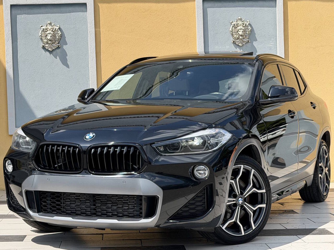Used 2020 BMW X2 xDrive28i w/ M Sport X Package AWD/4WD image 3