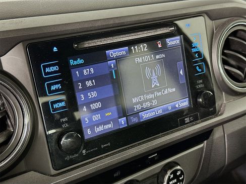 Certified 2017 Toyota Tacoma TRD Off-Road w/ Tow Package (A/T) image 15