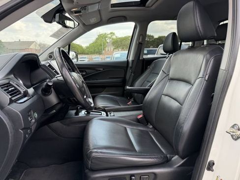 Used 2019 Honda Ridgeline RTL-E image 14