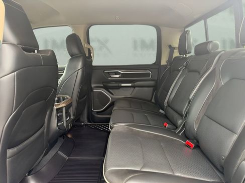 Used 2019 RAM 1500 Laramie AWD/4WD image 13