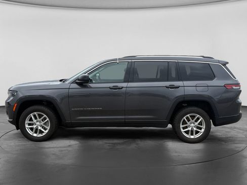 Used 2023 Jeep Grand Cherokee L Laredo AWD/4WD image 6