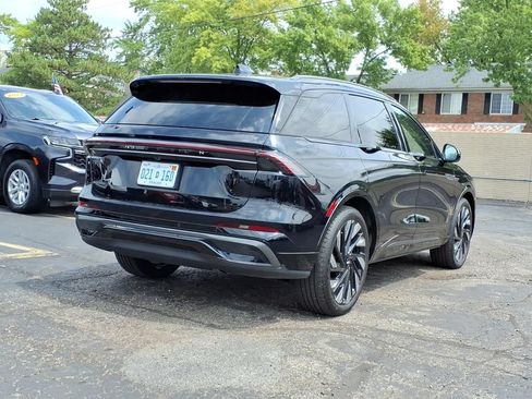 Used 2025 Lincoln Nautilus Reserve w/ Jet Appearance Package AWD/4WD image 7