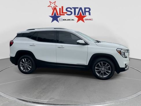 Used 2024 GMC Terrain SLT w/ Infotainment Package II AWD/4WD image 8