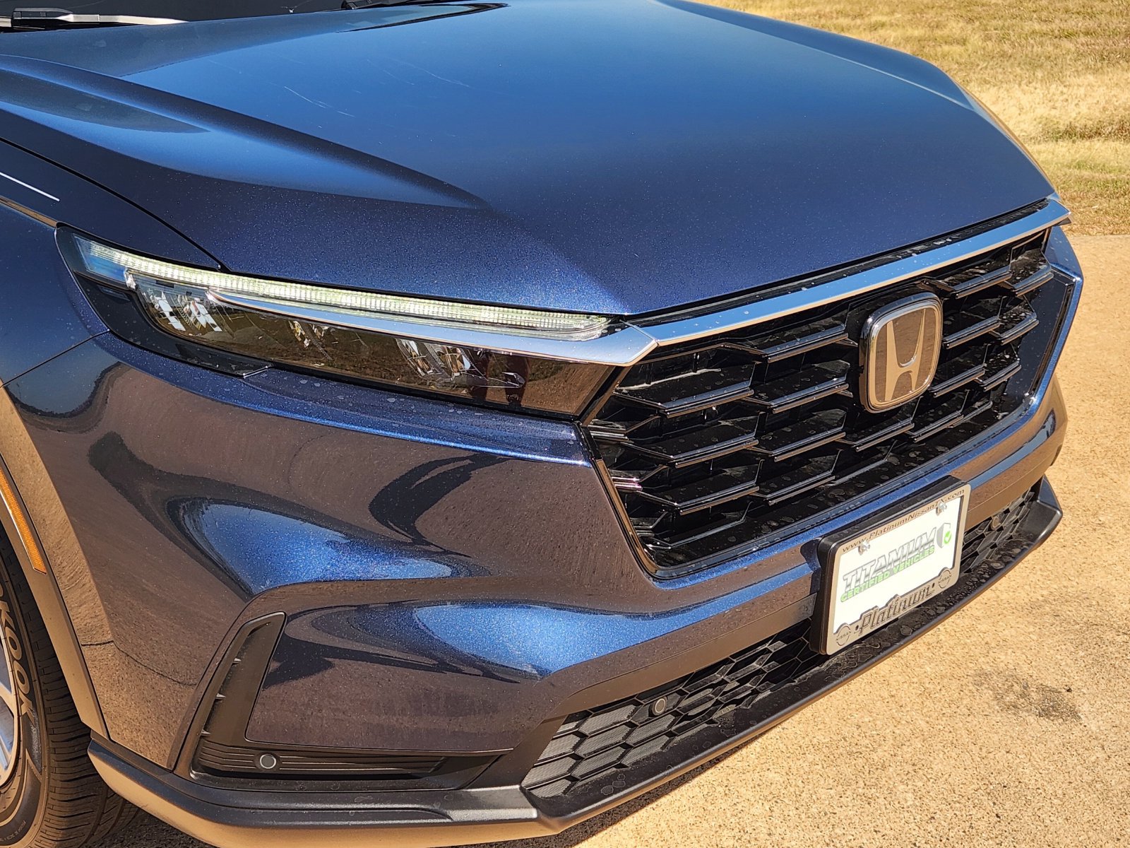 Used 2025 Honda CR-V EX-L image 12