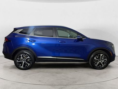 Used 2023 Kia Sportage EX image 6