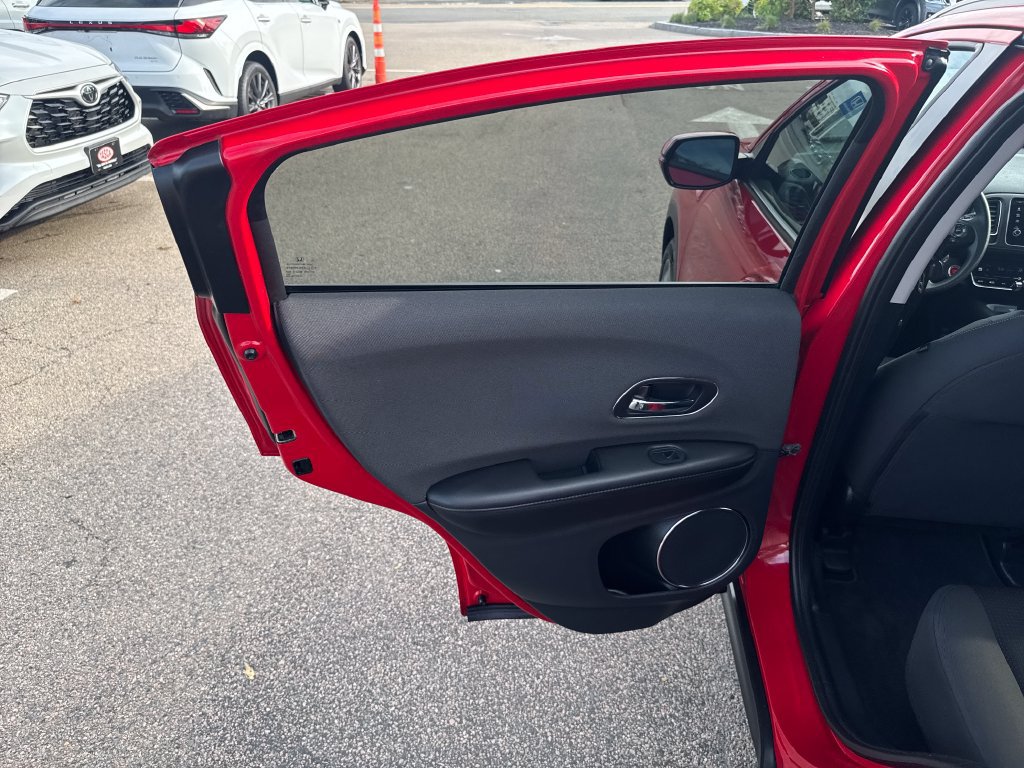 Used 2020 Honda HR-V EX image 36