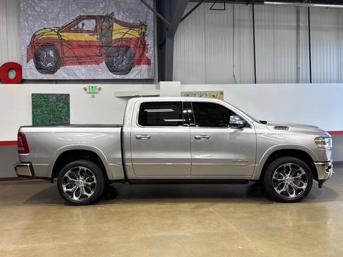 Used 2019 RAM 1500 Limited w/ Advanced Safety Group AWD/4WD image 3