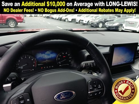 Used 2020 Ford Explorer XLT w/ Class III Trailer Tow Package image 18