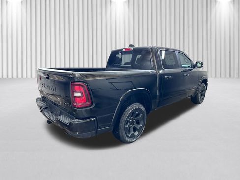 New 2026 RAM 1500 4x4 Crew Cab image 5