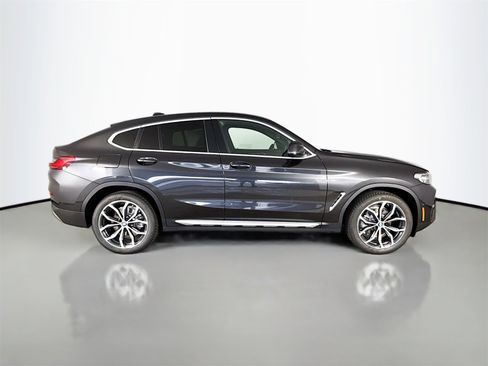 New 2025 BMW X4 xDrive30i w/ Premium Package image 8