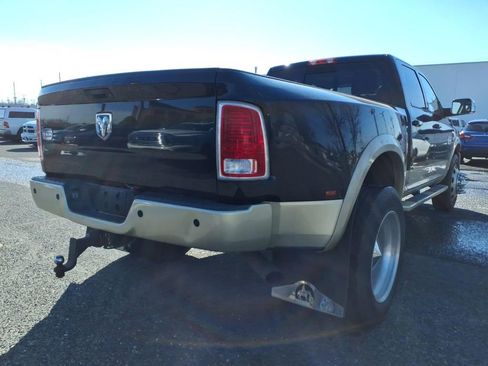 Used 2013 RAM 3500 Laramie Longhorn w/ Convenience Group image 9
