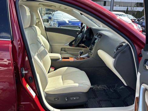 Used 2009 Lexus IS 250 AWD image 29