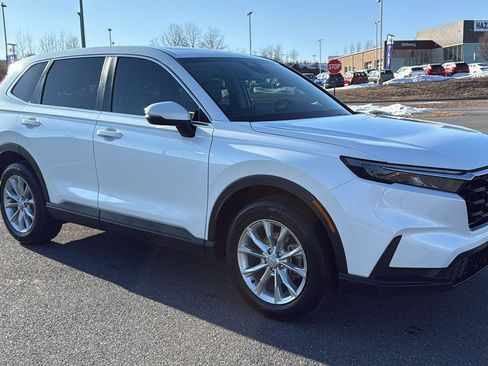 Used 2024 Honda CR-V EX image 2