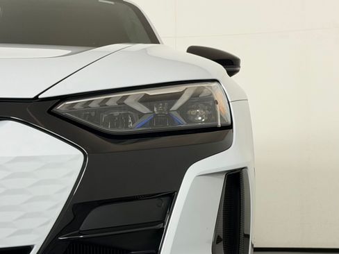 Used 2023 Audi RS e-tron GT w/ Carbon Performance Package AWD/4WD image 11