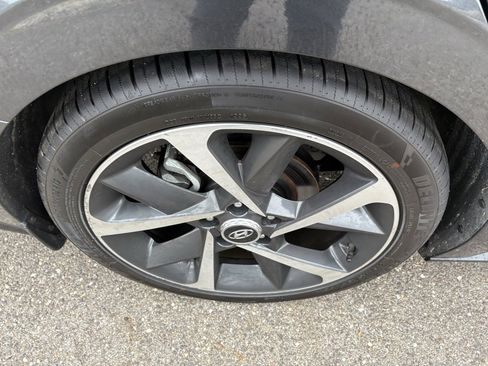 Used 2022 Hyundai Sonata SEL Plus image 14